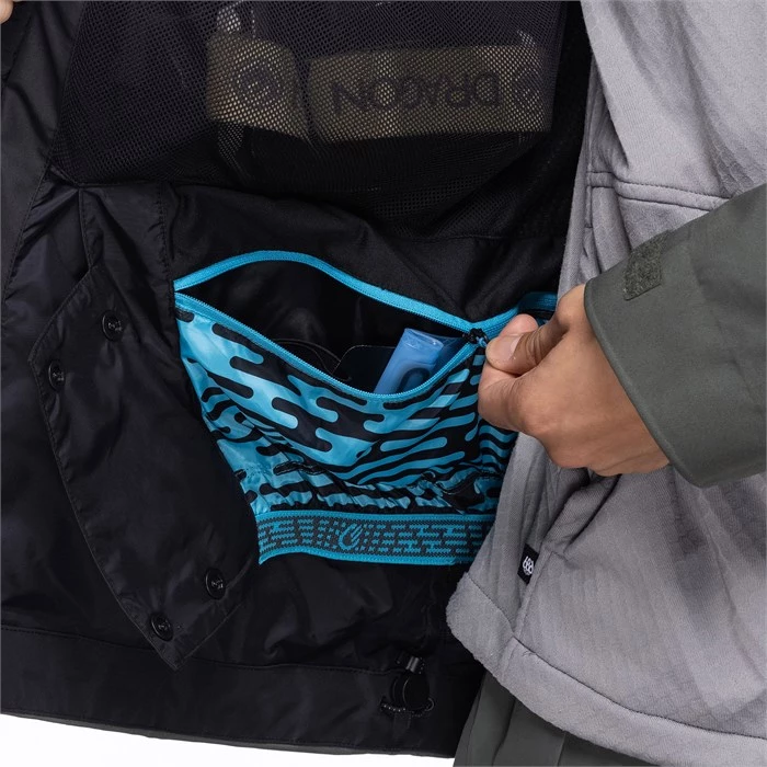 686 GORE-TEX Hydrastash Sync Jacket 20 686 GORE-TEX Hydrastash Sync Jacket - Image 18