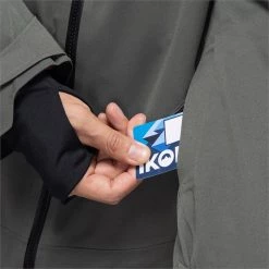 686 GORE-TEX Hydrastash Sync Jacket 43 686 GORE-TEX Hydrastash Sync Jacket -Deals 686 Store 686 gore tex hydrastash sync jacket 19