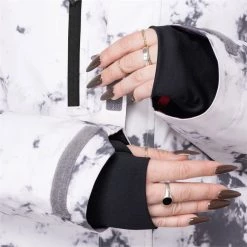 686 GORE-TEX Willow Insulated Jacket - Women's -Deals 686 Store 686 gore tex willow insulated jacket women s 15