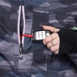 686 GORE-TEX Willow Insulated Jacket - Women's -Deals 686 Store 686 gore tex willow insulated jacket women s 4