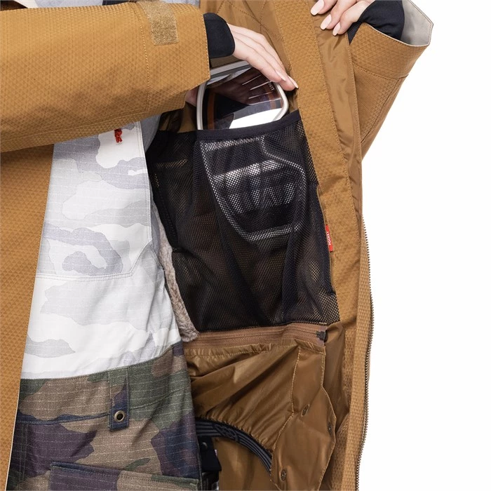 686 Spirit Insulated Jacket - Women's 41 686 Spirit Insulated Jacket - Women's - Image 39